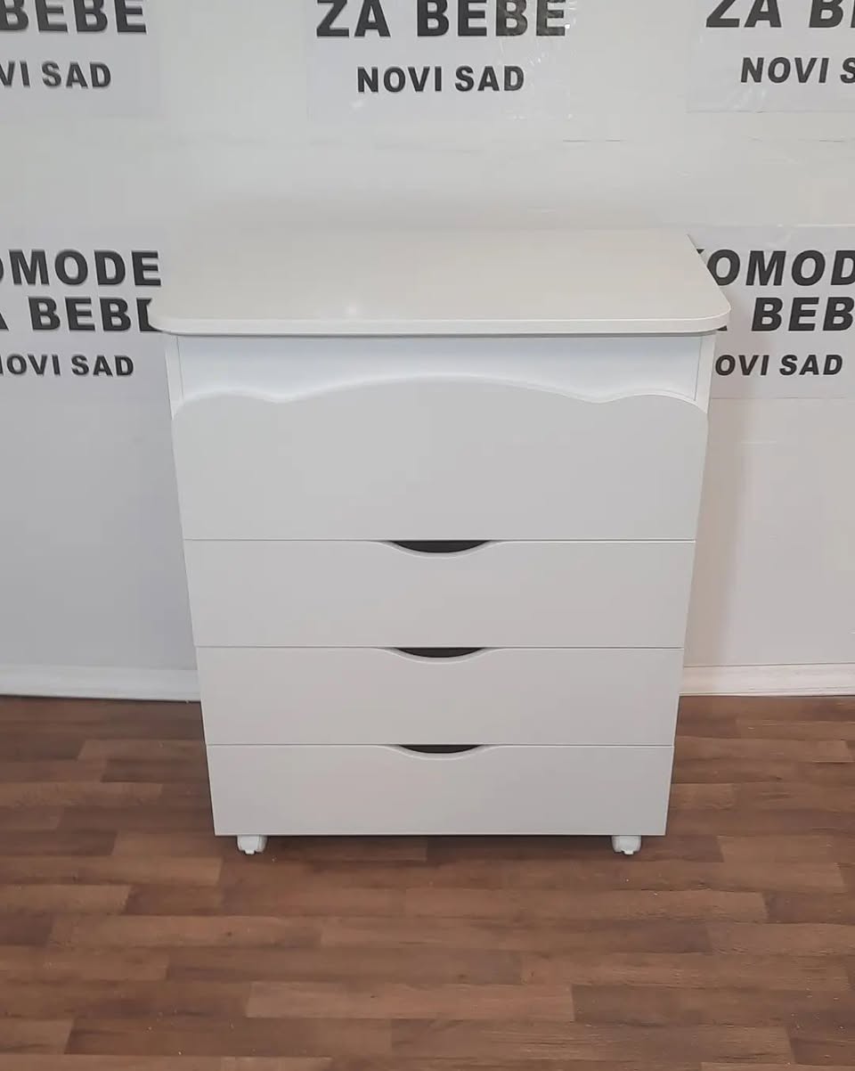 Komoda Oblak (4F)